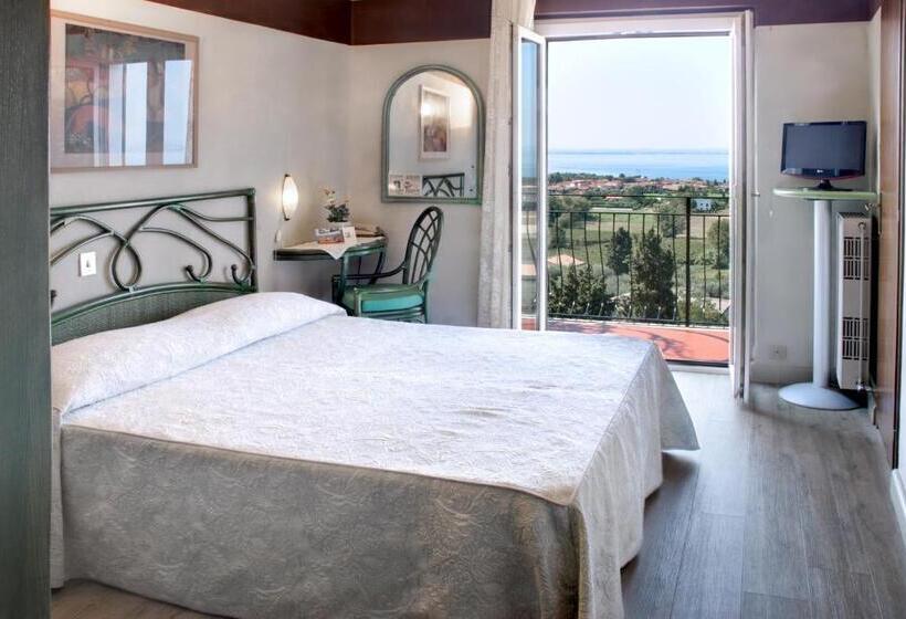 标准间带湖景, Castello S. Antonio