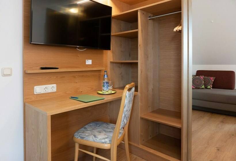 Номер Стандарт, Gasthof Rosenwirt