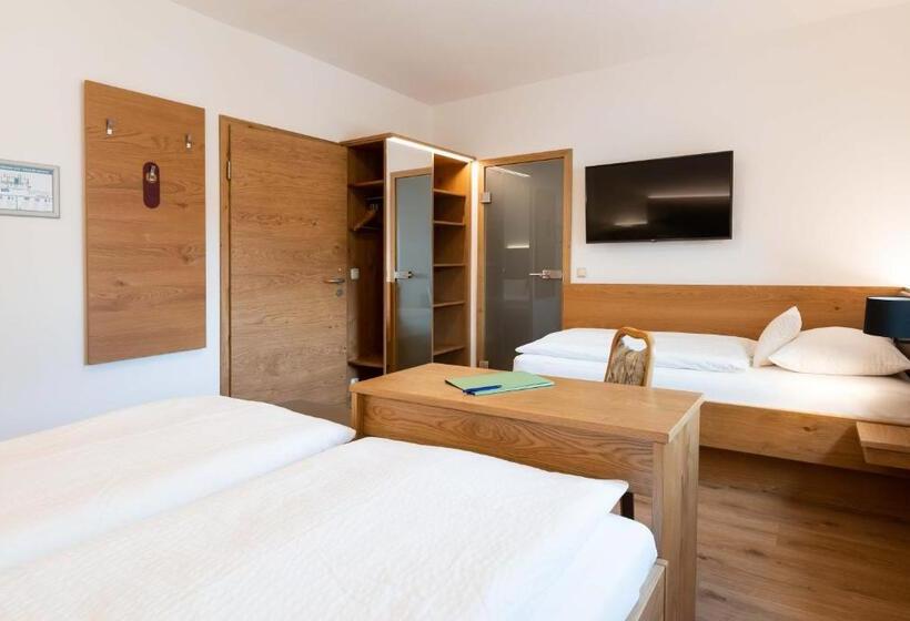 Номер Стандарт Трехместный, Gasthof Rosenwirt