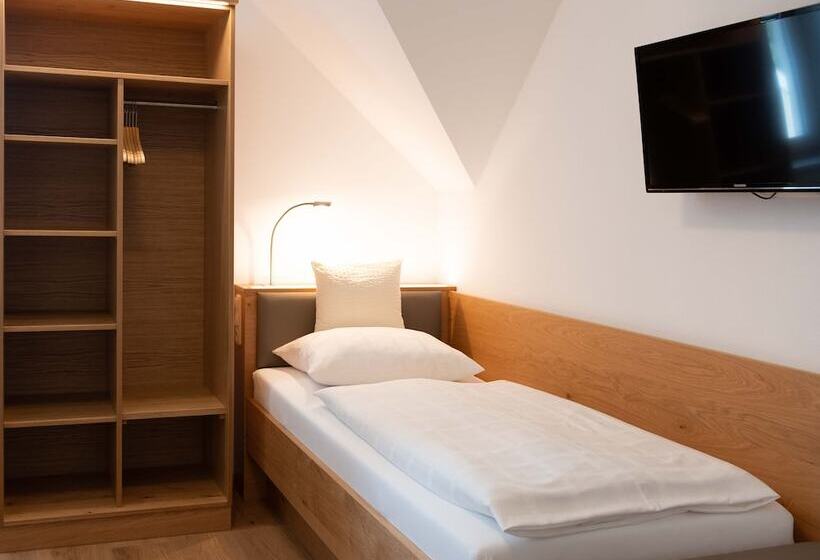 Номер Стандарт, Gasthof Rosenwirt