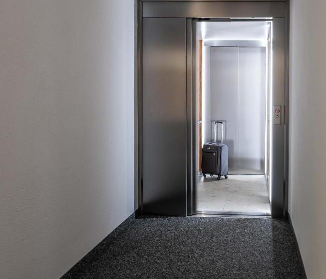 Номер Стандарт Трехместный, Gasthof Rosenwirt