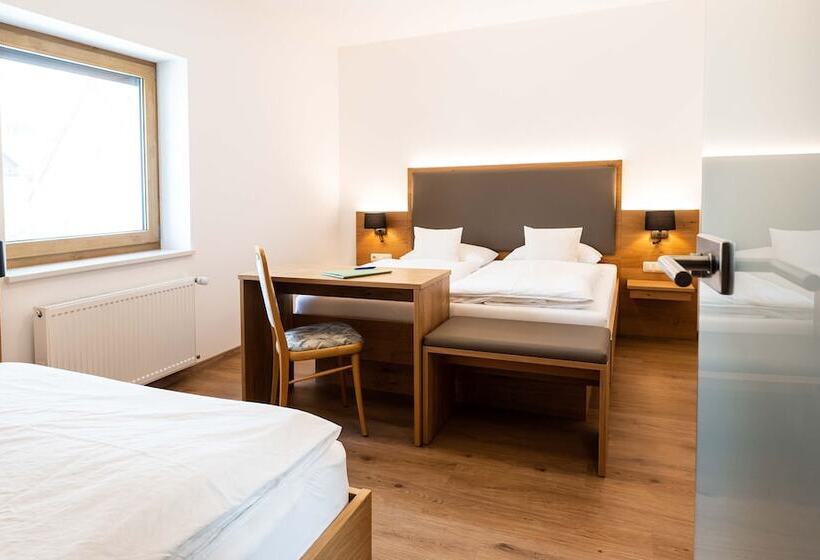 Номер Стандарт Трехместный, Gasthof Rosenwirt