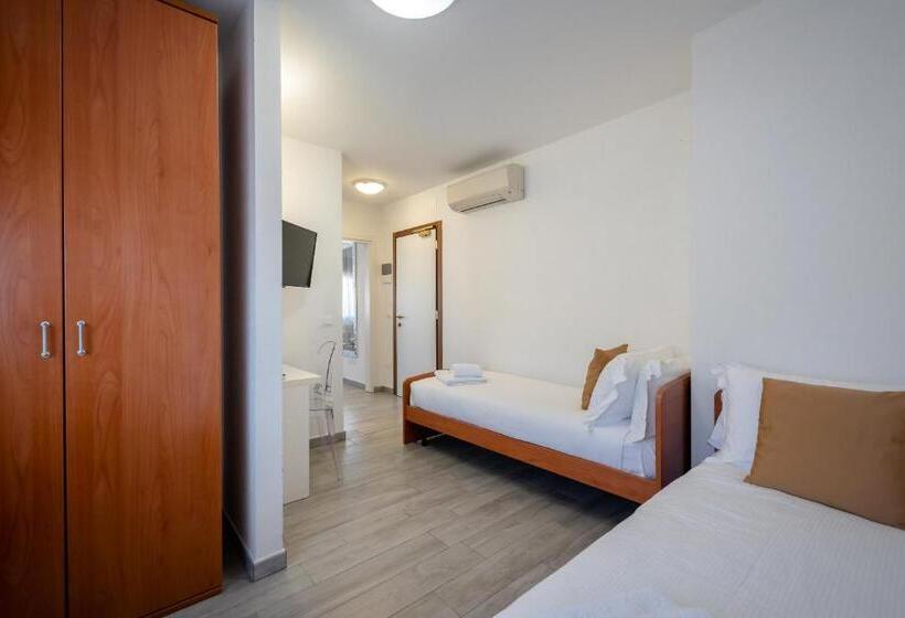 1ベッドルームアパートメントをつなぐ, Tre Rose