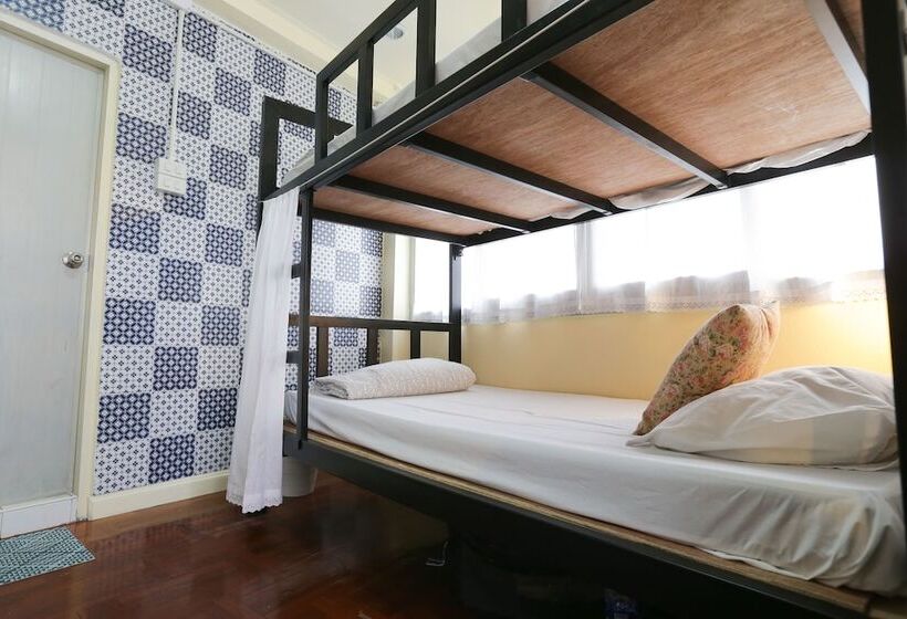 Cama em Quarto Compartilhado, All In One Hostel