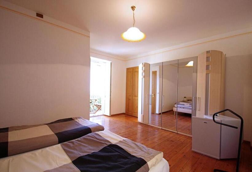 Стандартный внешний трехместный номер с ванной комнатой, B&b Casa Al Mulino