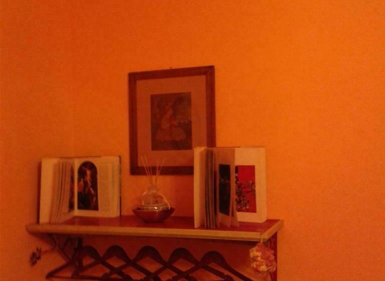 اتاق اکونومی, Casa Degli Amici