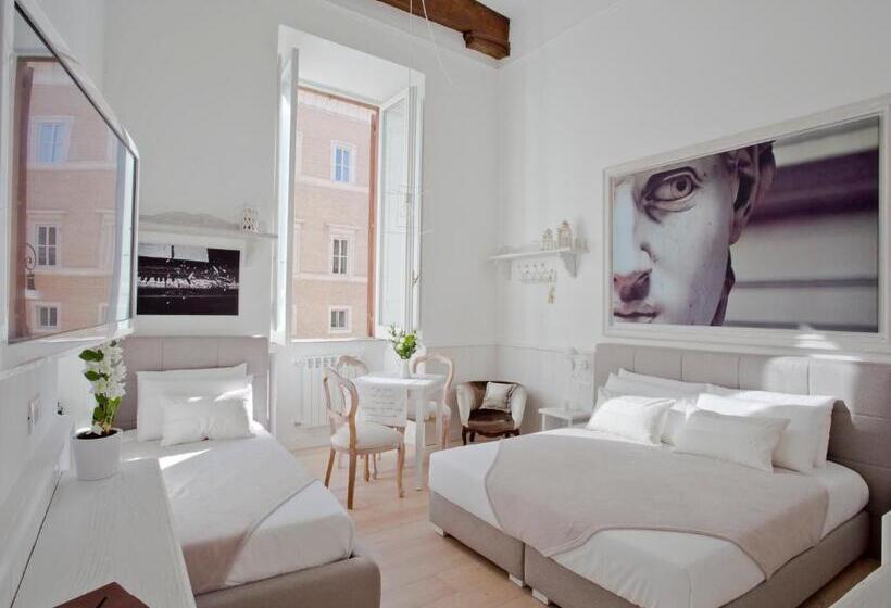 חדר סטנדרט לשלושה, Primo Piano Suites