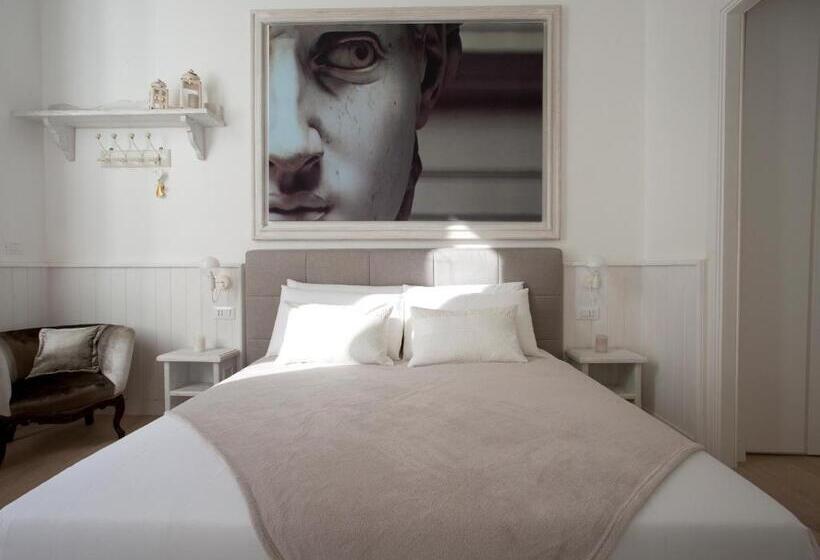 חדר סטנדרט לשלושה, Primo Piano Suites