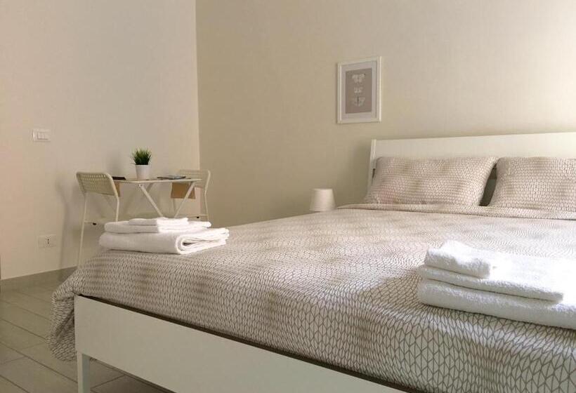 带阳台的豪华间, Torrearsa 17