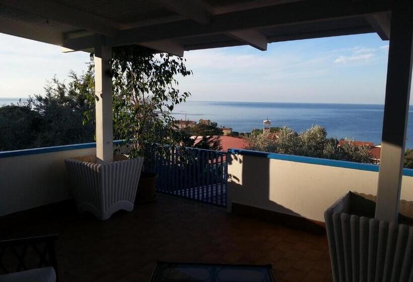 Номер Deluxe Вид на Море, Villa Betta