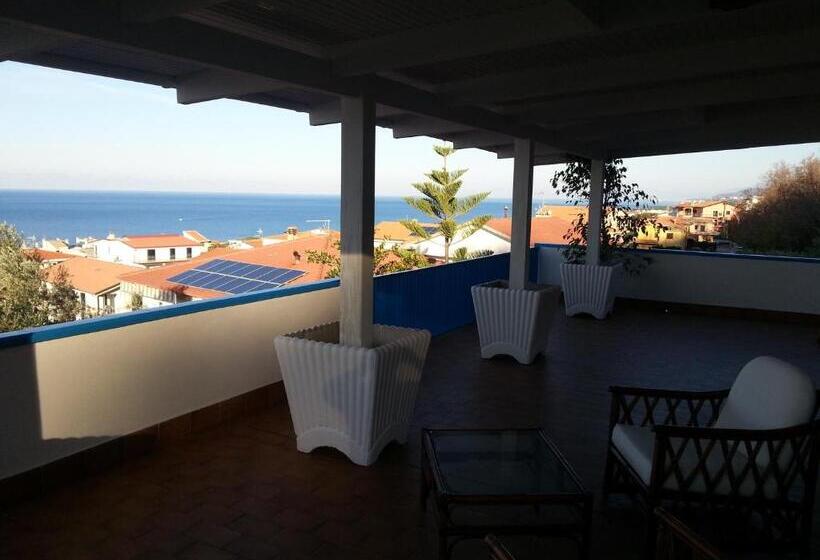 Номер Deluxe Вид на Море, Villa Betta