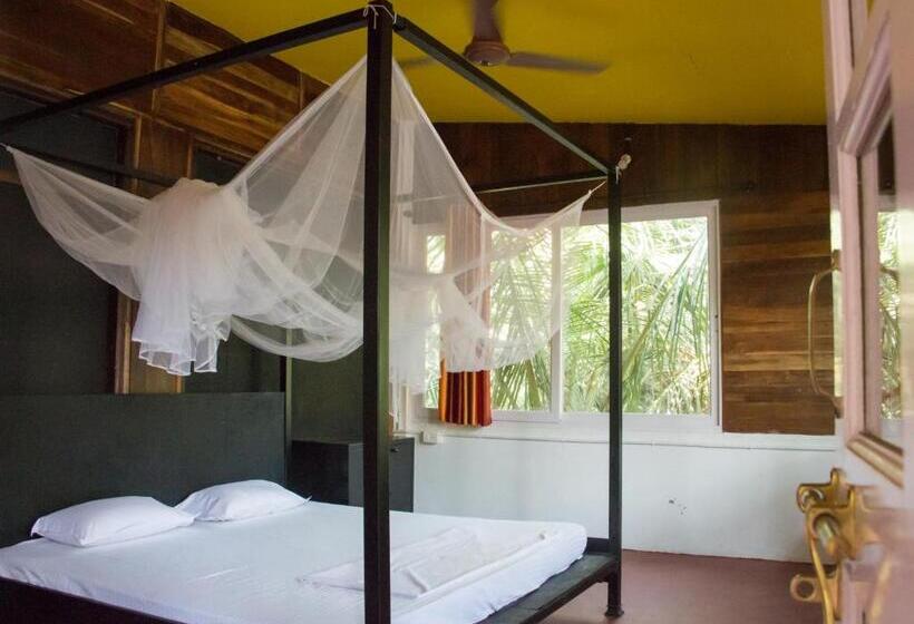 Quarto Estandar Banheiro Compartilhado, Dreams Hostel