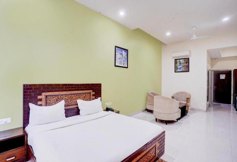 基本间, Amrit Manthan