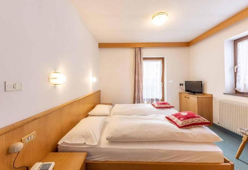 Apartament Superior 1 Sypialnia, Appartamenti Arnica