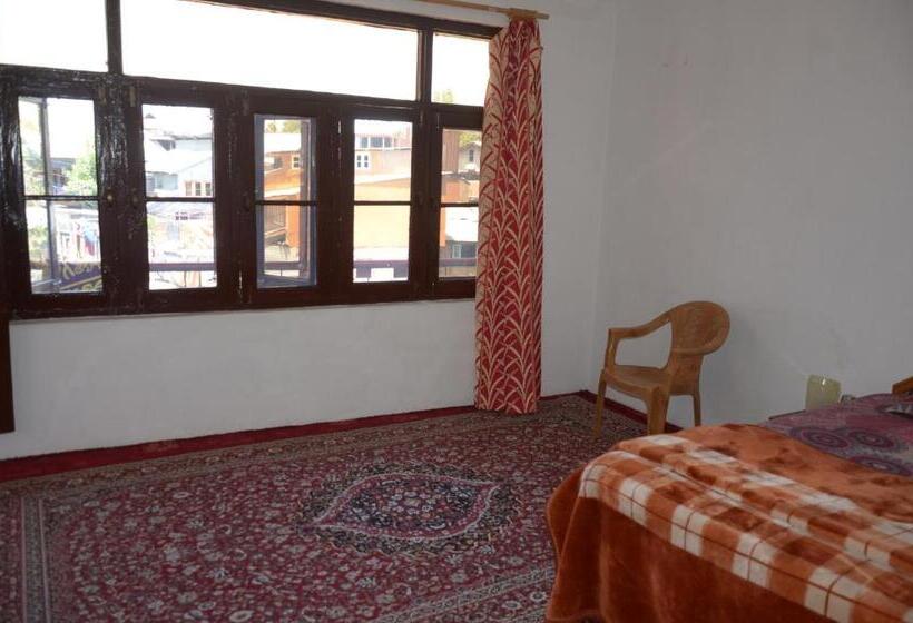 Pokój Deluxe, Howrah Guest House