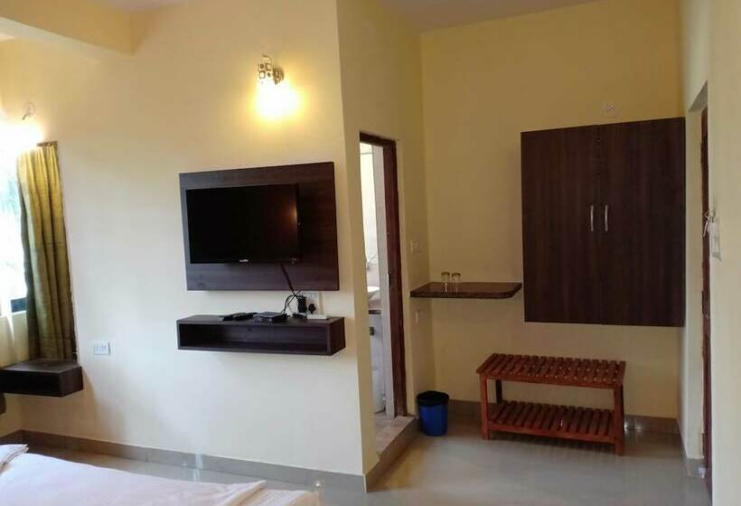 חדר דלוקס, Rajeshwar