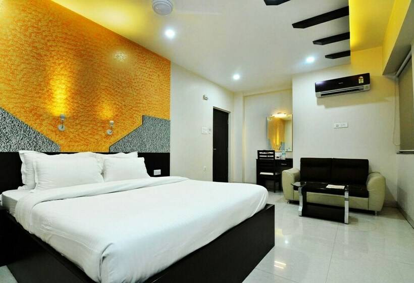 클럽 룸, Savera A Business Luxury