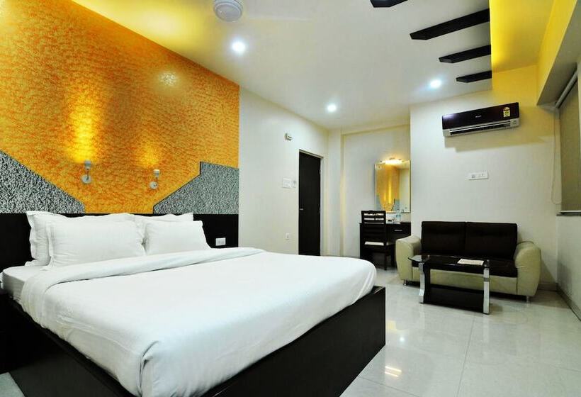 클럽 룸, Savera A Business Luxury