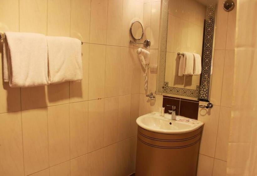 ベーシックトリプルルーム, Alolayan Plaza