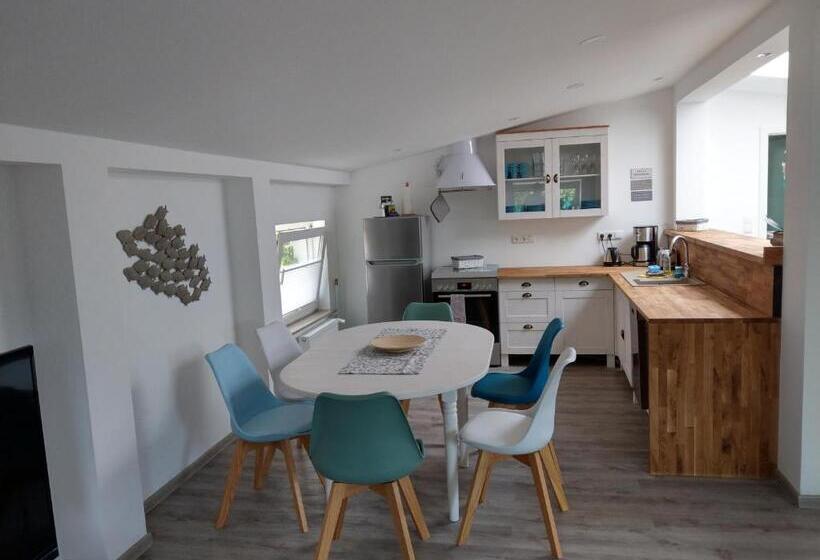 Апартаменты 2 Спальни, Gästehaus Twee Linden