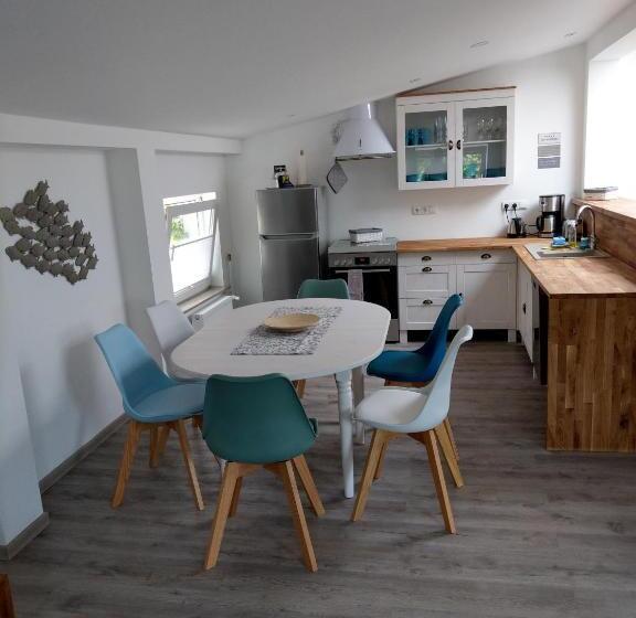 带2个卧室的公寓, Gästehaus Twee Linden