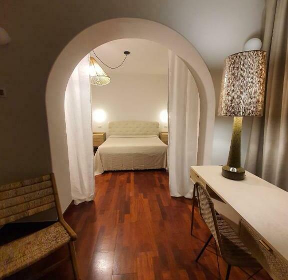 חדר משפחתי נוף לגינה, B&b Antico Ulivo