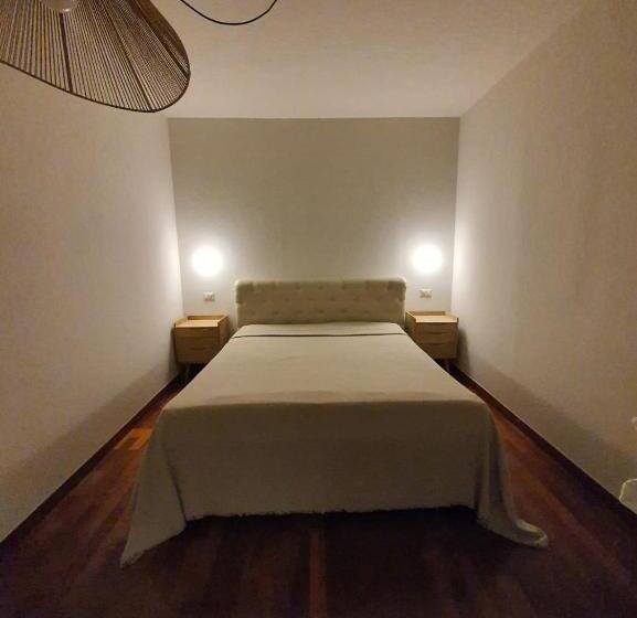 חדר משפחתי נוף לגינה, B&b Antico Ulivo