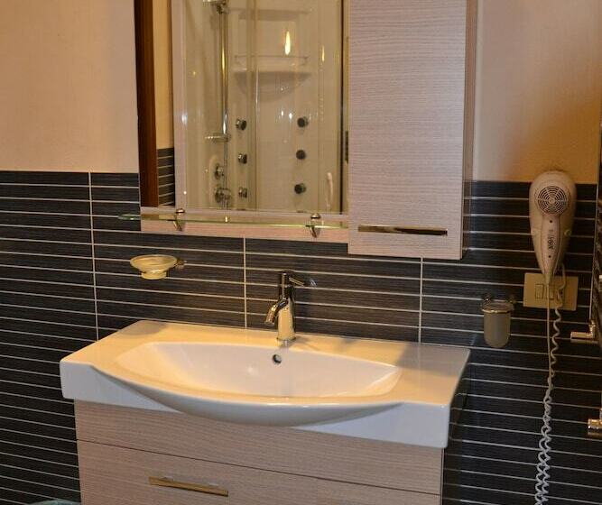 スタンダードルーム, B&b Due Fontane