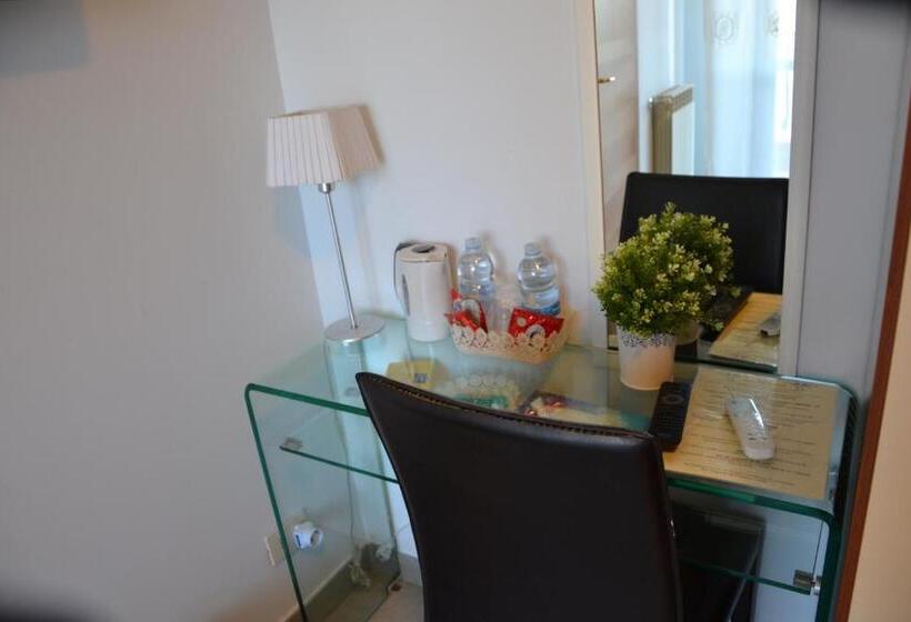 スタンダードルーム, B&b Due Fontane