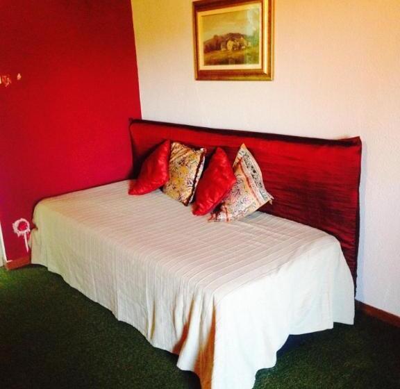 إستوديو قياسى مزودة بتراس, B&b Il Castello Del Ghiro Rent E Bike