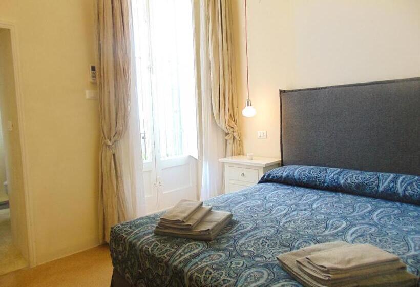اتاق استاندارد با بالکن, 4 Balconi Rooms Boutique B&b