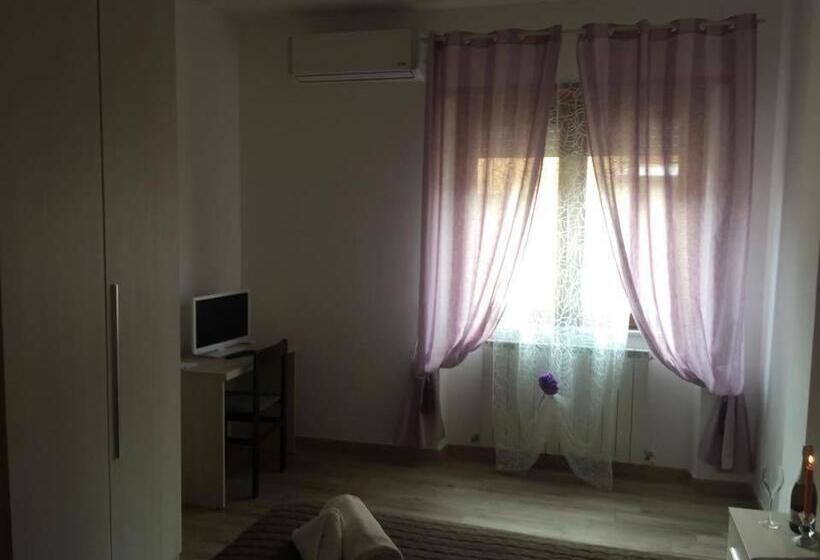 Standardzimmer, Carillon