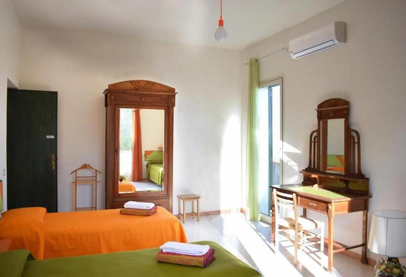Standard room with outdoor bath, Giardinello Stagnone Sunset