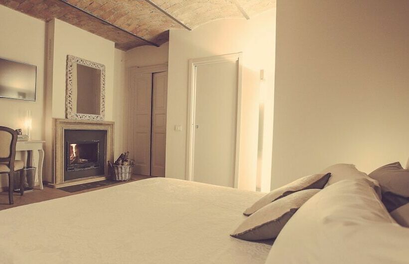 Номер Стандарт Вид на Сад, Langhe Country House