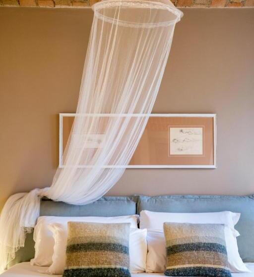 Номер Стандарт Вид на Сад, Langhe Country House