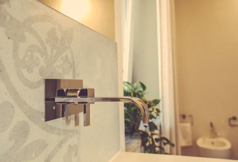 Номер Стандарт Вид на Сад, Langhe Country House