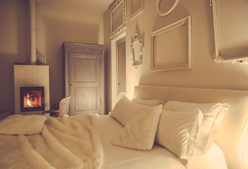 Люкс с Балконом, Langhe Country House