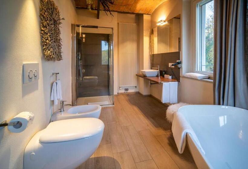 Полулюкс Вид на Сад, Langhe Country House