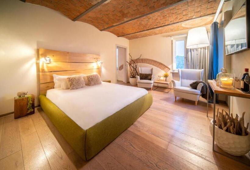 Полулюкс Вид на Сад, Langhe Country House