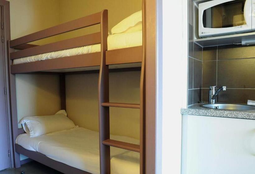 Студио Стандарт с Балконом, & Appartements Gochoki