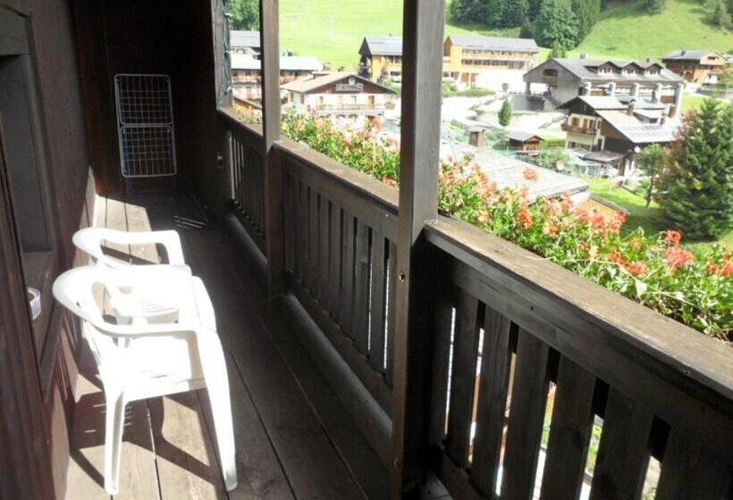 标准三人间, Morgenleit