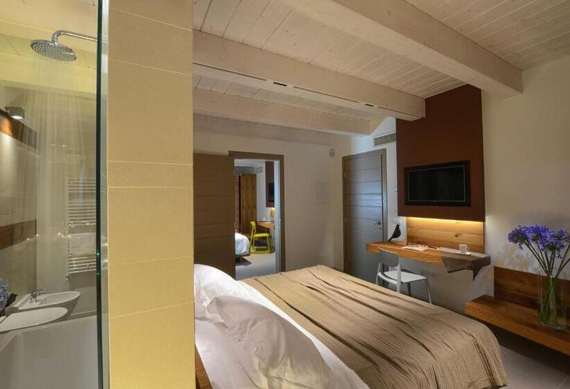 수피리어 룸, Resort Il Gallo Senone