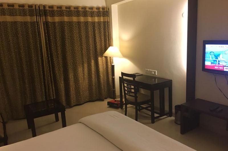 エコノミールーム, Shiva Oasis Resort