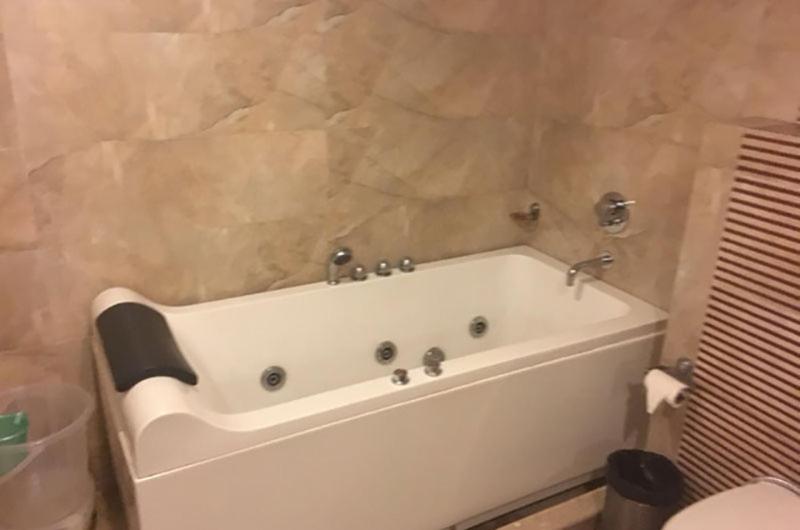 이그제큐티브 스위트, Shiva Oasis Resort