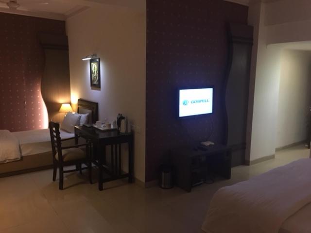 エクゼクティブトリプル, Shiva Oasis Resort