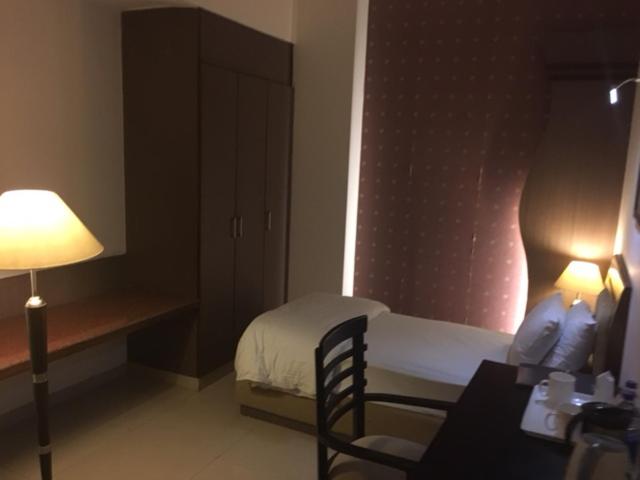 エクゼクティブトリプル, Shiva Oasis Resort