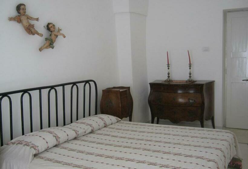 غرفة إقتصادية, B&b A Casa Delle Zie