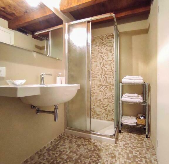 اتاق لوکس چهار تخته, B&b Ai Musei