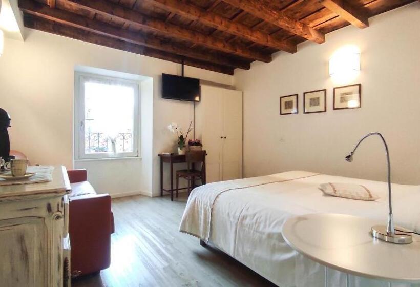 اتاق سوپریور با چشم‌انداز شهر, B&b Ai Musei