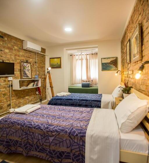 اتاق سوپریور با چشم‌انداز باغ, B&b Artistic Tirana